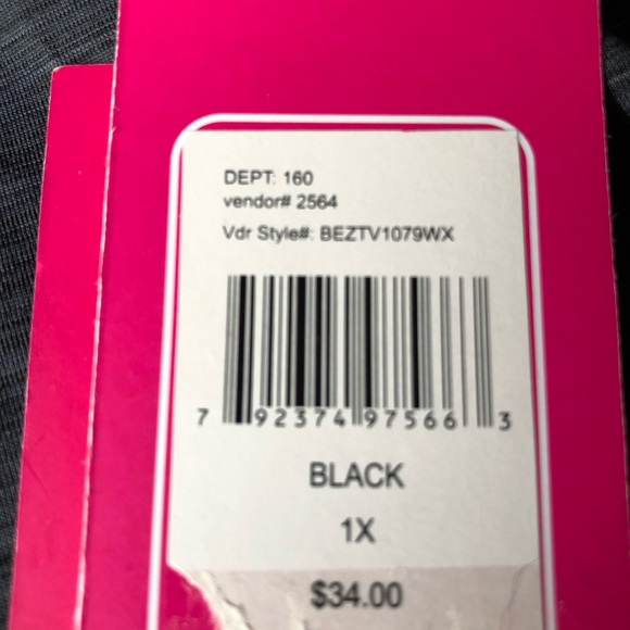 NWT RB3 Reebok Woman’s Performance Top size 1x - Picture 4 of 5